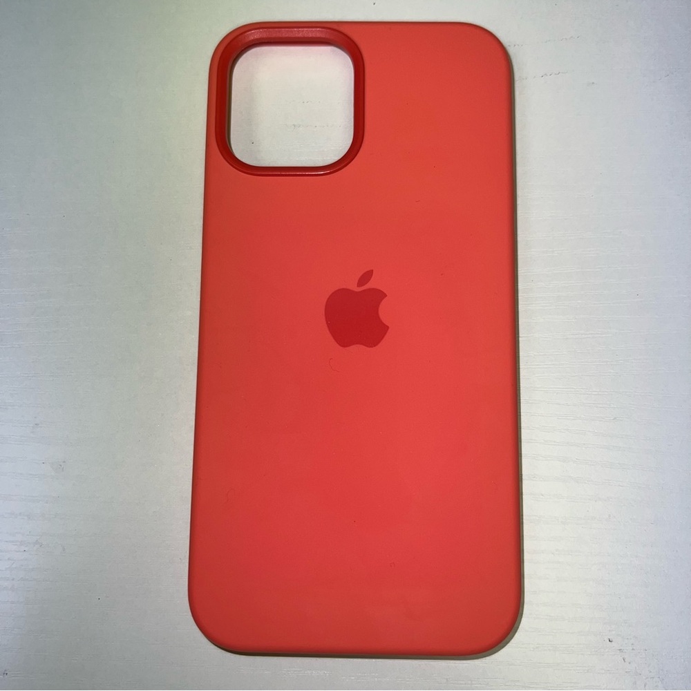 Apple Coral Silicone iPhone Case MagSafe